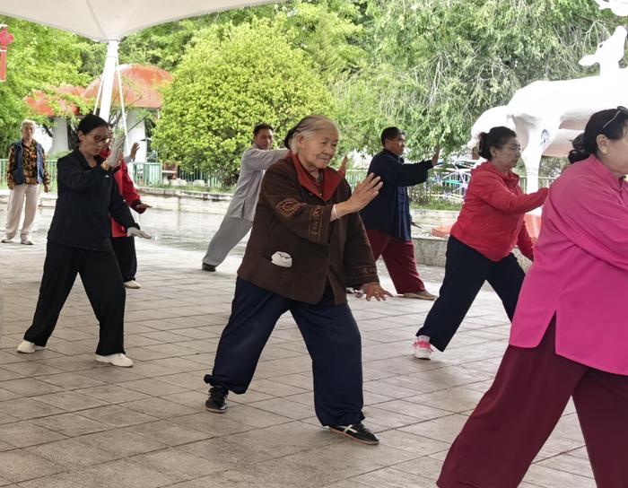 追光|81岁,她见证了西藏体育六十年变迁