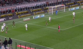 1680911270203042031.gif 华体会数据中心-【意甲】吉鲁绝杀球被吹,AC米兰主场0比0恩波利