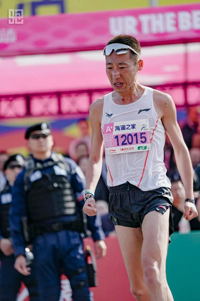 华体会数据中心-房博的213怎样炼成?|跑步|全马|青岛马拉松|训练|高原_新浪体育_新浪新闻