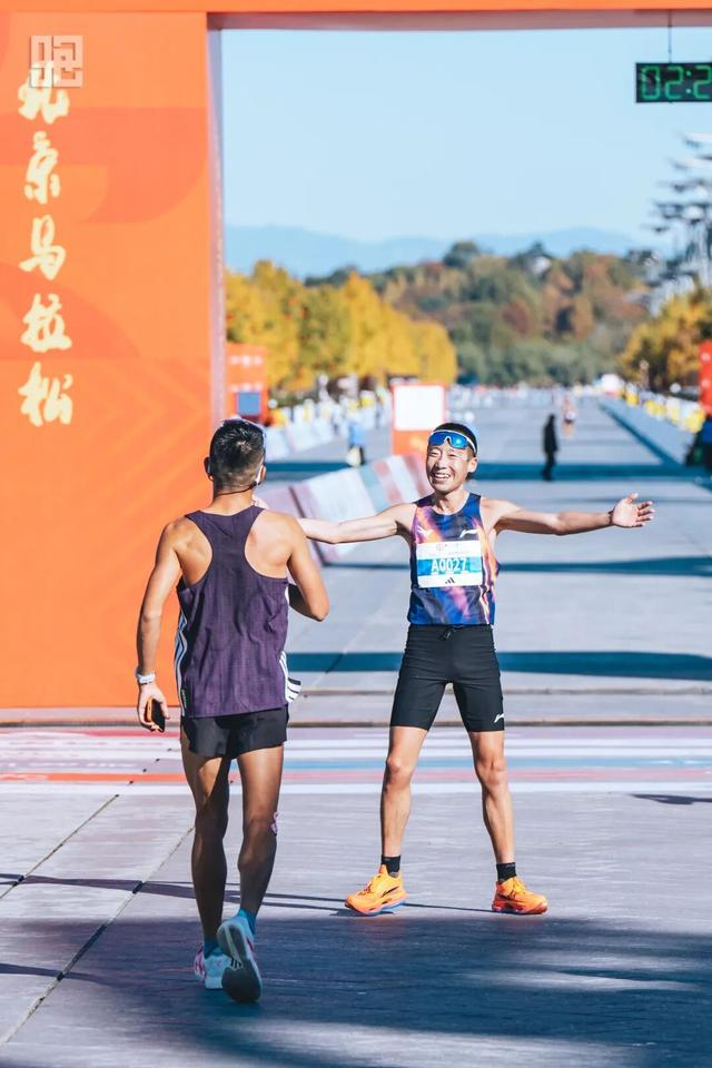 华体会数据中心-房博的213怎样炼成?|跑步|全马|青岛马拉松|训练|高原_新浪体育_新浪新闻